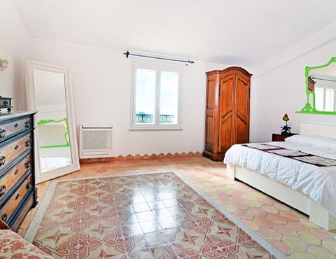 Una camera matrimoniale deluxe